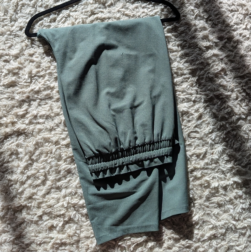 Paper bag pants